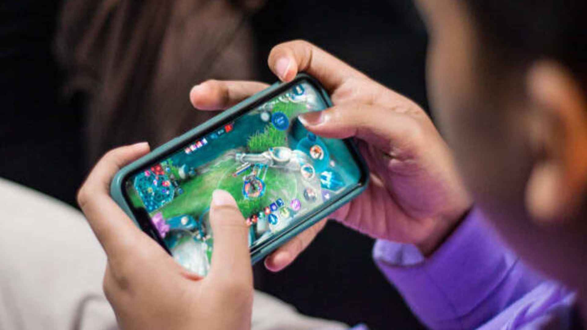 Comparing Different Poker Interfaces For Better Navigation